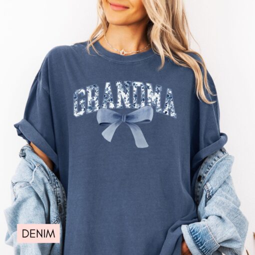 blue bow grandma shirt comfort colors for new grandma mothers day gift cute nana t shirt personalized grandma gifts ewhvw