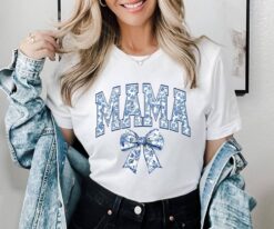blue ribbon mama shirt cute floral tee for mothers day retro mom life gift chinoiserie aesthetic bow design zsmph
