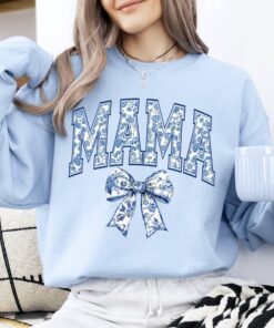 blue ribbon mama sweatshirt cute mom life shirt retro floral design perfect for mothers day gifts and new moms jylmj