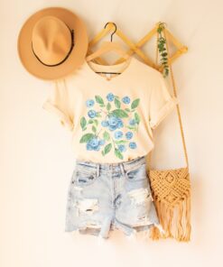 blueberry lover shirt for fruit enthusiasts vintage cottagecore t shirt summer and spring aesthetic berry apparel qoic9