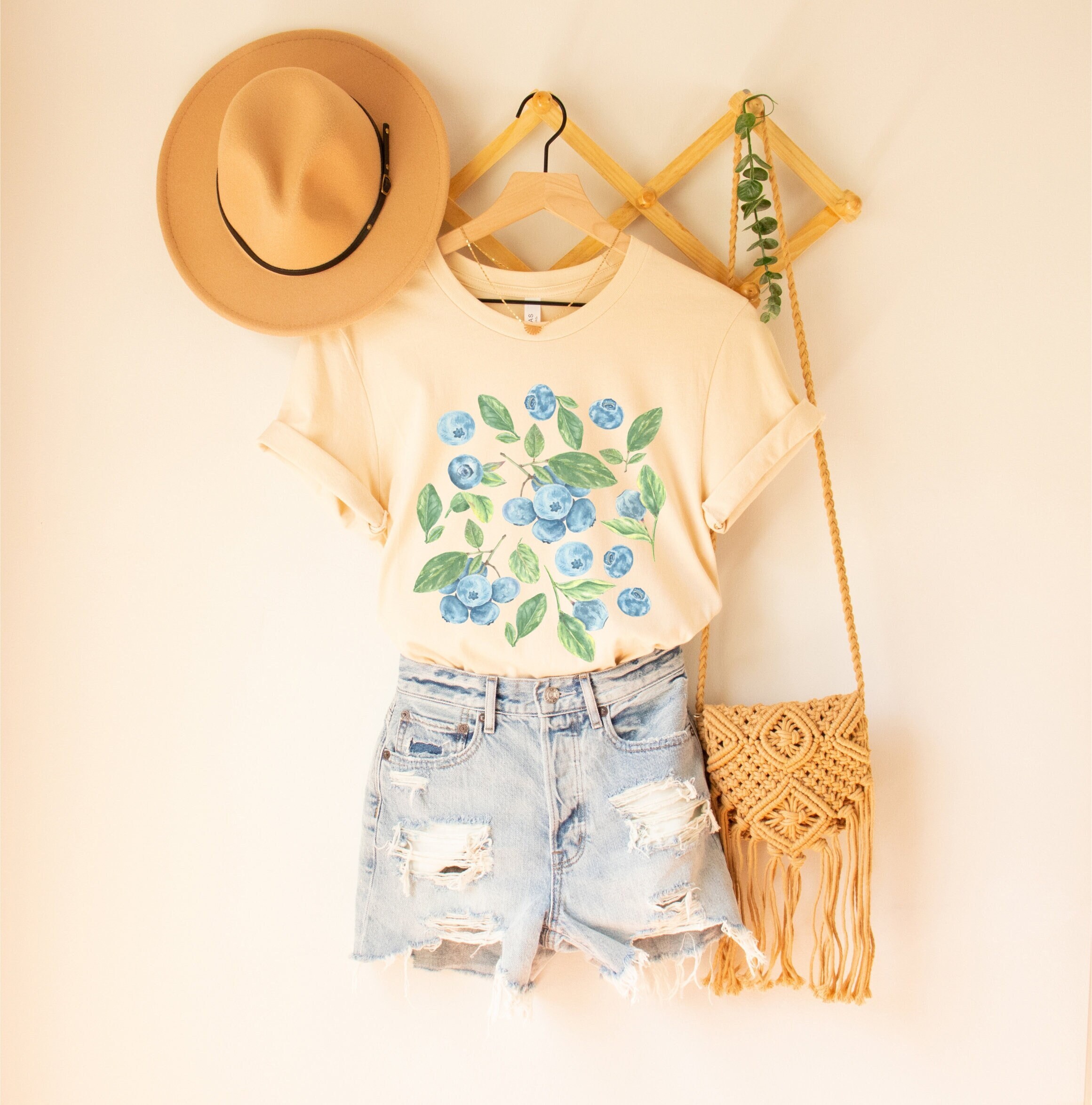 blueberry lover shirt for fruit enthusiasts vintage cottagecore t shirt summer and spring aesthetic berry apparel qoic9