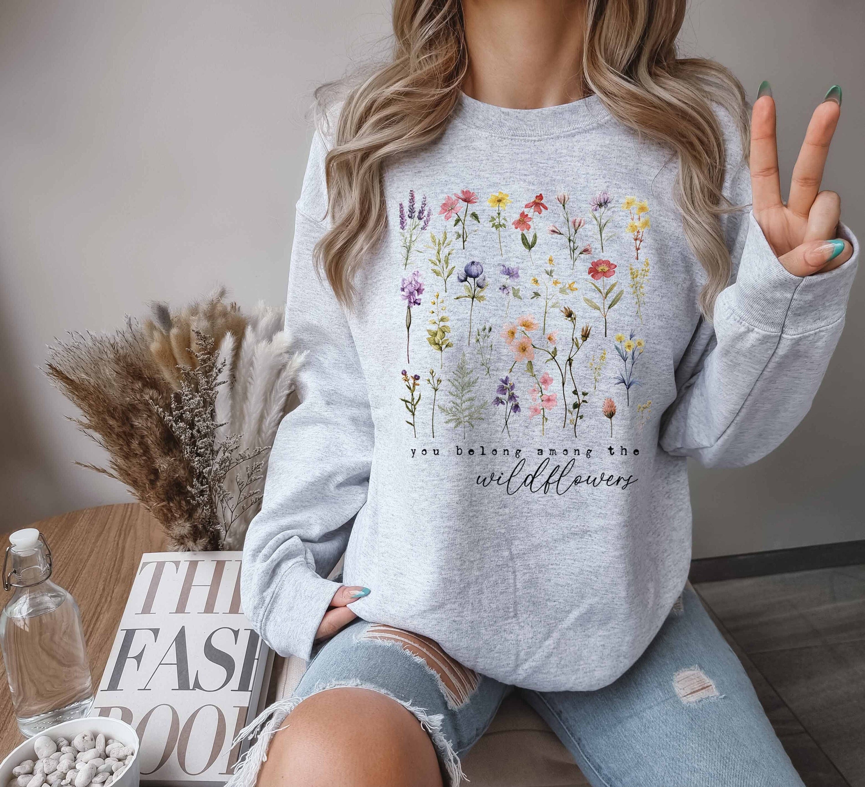 boho wildflowers floral graphic tee plant mom sweatshirt for nature lovers and gardening moms ivxq1 scaled