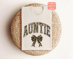 camo bow auntie shirt camouflage gigi shirt new aunt gift mothers day shirt funny aunt shirts for women nkmwo