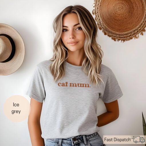 cat mum shirt for cat lovers best mum shirt trendy cat mama gift unique mothers day apparel slmfr