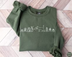 cats and plants sweatshirt for plant moms cat owners gardening t shirt succulent lover hoodie unique gift idea bd7kt