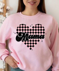 checkered mama shirt retro style for moms trendy mothers day tee cute mom life t shirt best mom ever apparel mnjiw