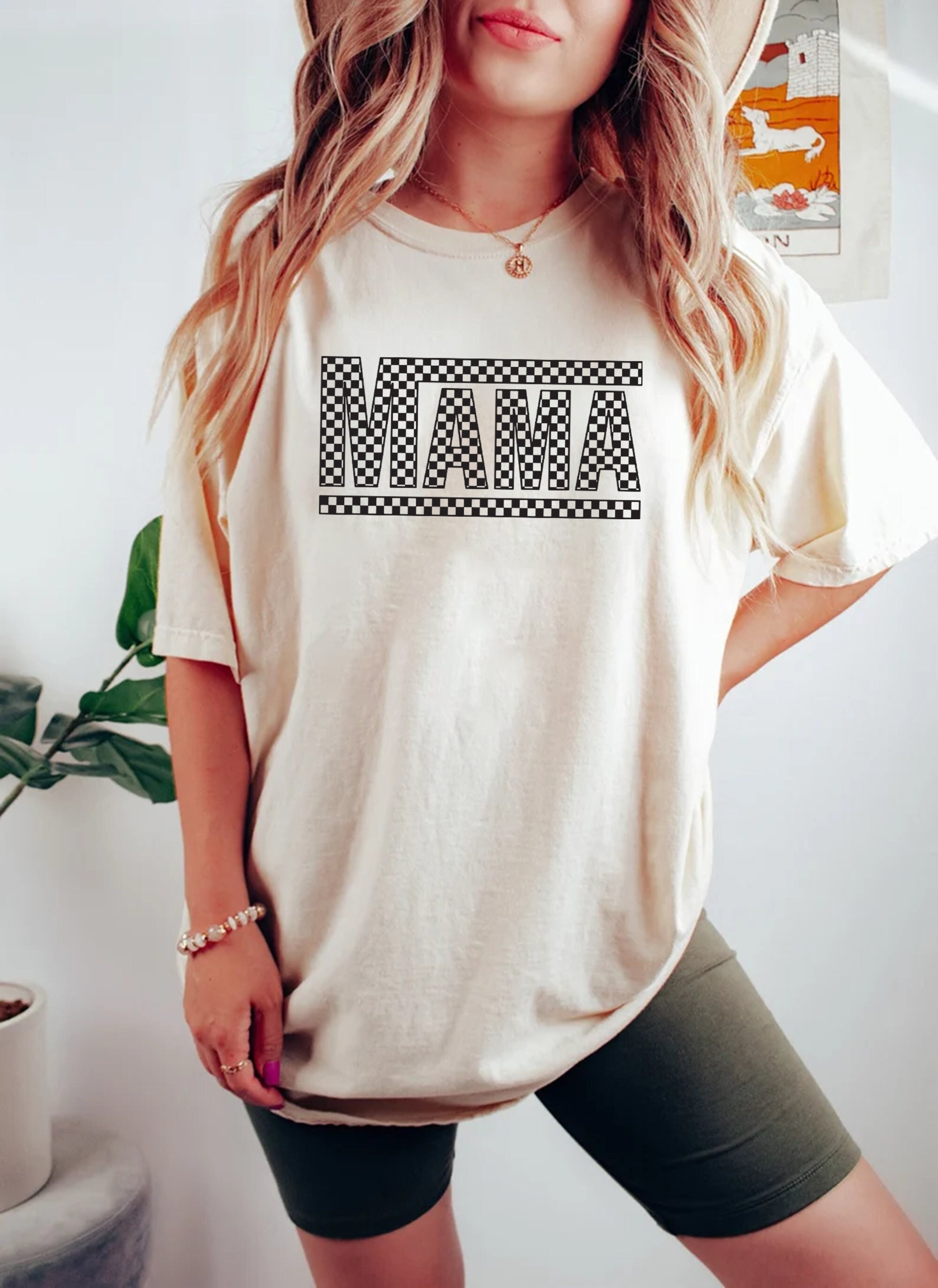 checkered mama shirt retro tee for moms trendy mothers day gift cute mom life t shirt best mom ever apparel dhnbb scaled