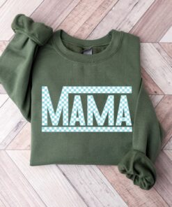 checkered retro mama sweatshirt and t shirt for mom life vintage style best mom ever gift idea nlrtz