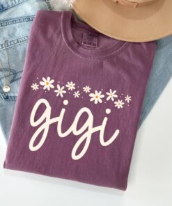 comfort colors gigi shirt for new grandma pregnancy reveal cute daisy t shirt unique gift for grandma christmas fkv0o