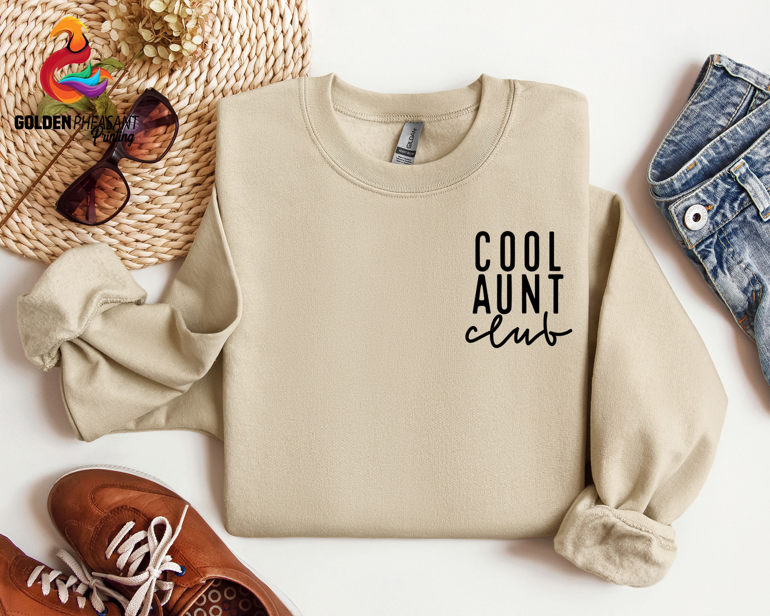 cool aunt club shirt for new aunts funny auntie t shirt cool aunt hoodie unique gift for aunt perfect for any occasion 9ougx scaled