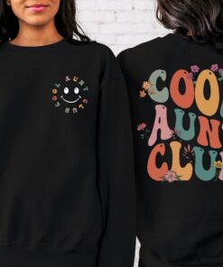 cool aunt club sweatshirt best auntie crewneck shirt comfortable sweater for aunts unique gifts for aunties wvh01