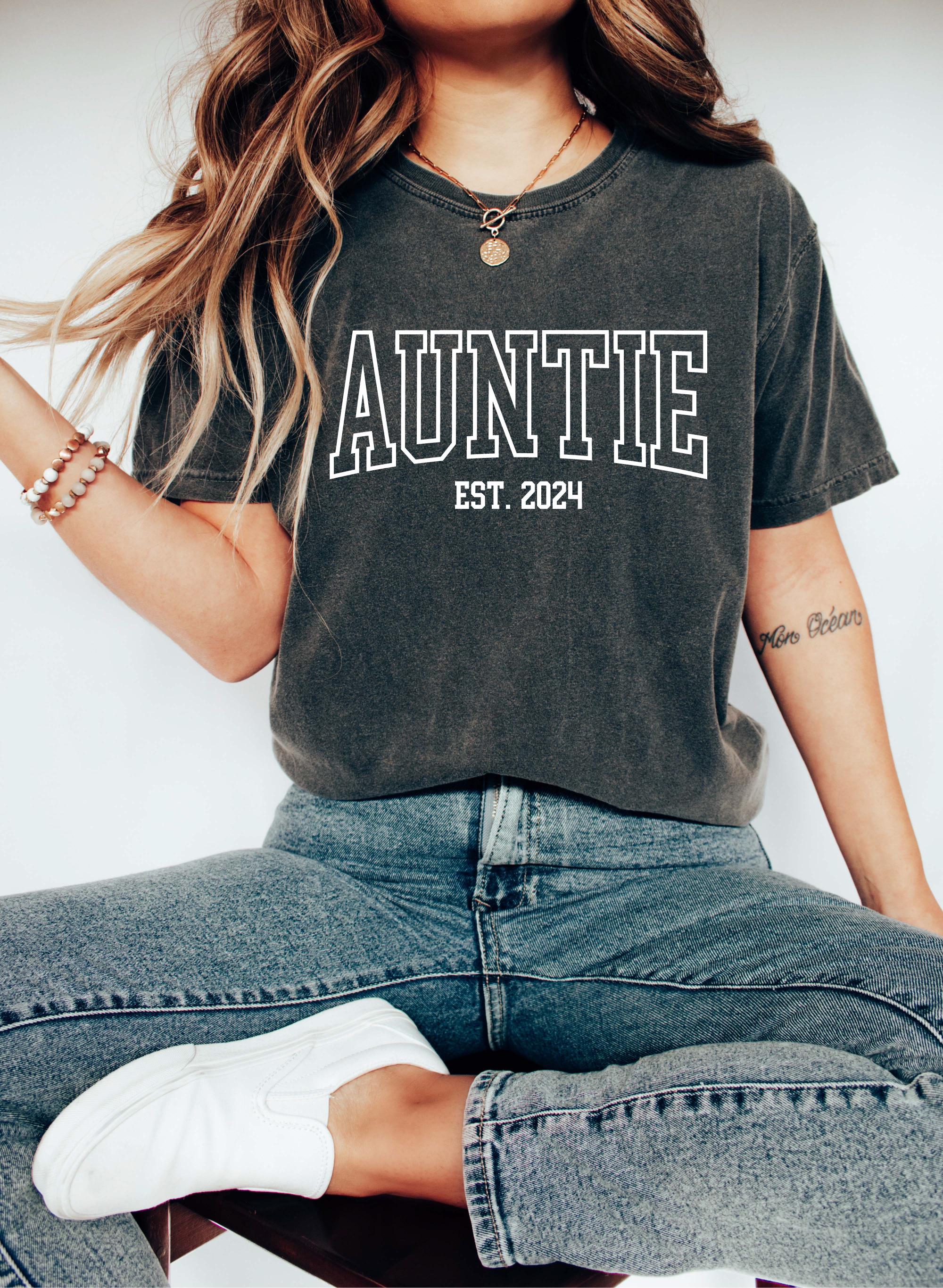 cool auntie est shirt cute aunt announcement new aunt birthday gift unique aunts t shirt for celebrating motherhood mmyab scaled