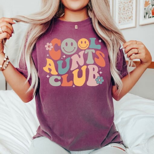cool aunts club shirt for aunt birthday gift new aunt gifts cute auntie shirt sister gifts unique aunt shirts