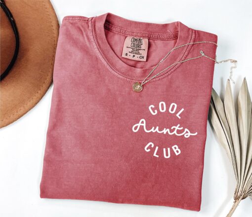 cool aunts club shirt for auntie cute aunt birthday gift mothers day gifts tia shirt unique aunt announcement shirt rs40w
