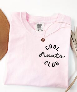 cool aunts club shirt for auntie cute aunt birthday gift mothers day gifts tia shirt unique aunt announcement shirt uh48d