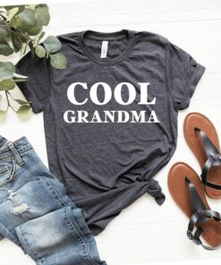 cool grandma shirt im not like a regular grandma funny t shirt unique gift for expecting grandmothers pregnancy announcement ri2su