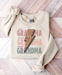 cool grandma sweater retro nana shirt funny grandmother t shirt best grandma ever mothers day gift for new grandmother njkwb