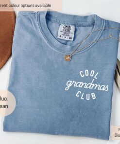 cool grandmas club shirt for new grandma best grandmother gift cute granny t shirt comfort colors design vmpqy