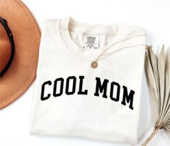 cool mom shirt for new mothers funny mom life t shirt best mom ever gift for mothers day from daughter bgz71