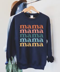 cool mom sweatshirt with sayings cute mama crewneck shirt for women vintage mom life apparel gvhik