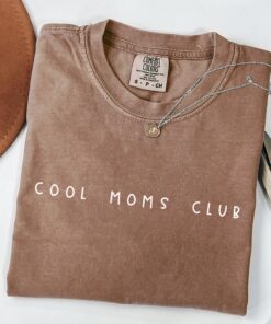 cool moms club shirt for mom life best mom ever mothers day gift funny mom shirt unique gifts for moms bp94k