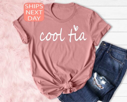 cool tia shirt for new aunts cute tia tee unique aunt shirt gift for tia stylish t shirt for aunts