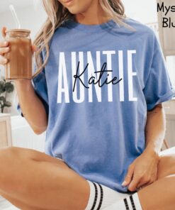 custom aunt shirt for pregnancy announcement personalized aunt reveal name tee unique auntie gift comfort colors satur