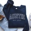 custom aunt sweatshirt auntie established 2025 pregnancy announcement gift for sister mothers day cool aunt shirt ji6vy scaled