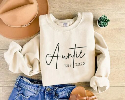 custom auntie est sweatshirt for mothers day gift cute aunt shirt personalized auntie sweatshirt christmas gift idea e0irk