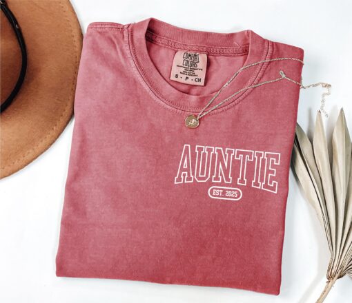 custom auntie est year shirt for new aunts cute auntie pocket shirt unique aunt announcement gift for cool aunts club kgmbk