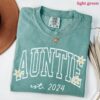 custom auntie shirt with daisy flower cute tee for new aunt pregnancy announcement and reveal gift n9vn8 scaled