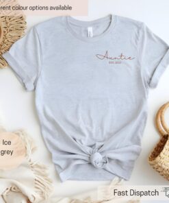 custom auntie shirt with year personalization for new aunt gifts and baby announcement best auntie gift ideas ik4ig