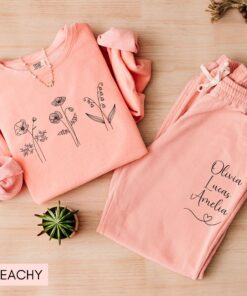 custom birth flower sweatshirt and sweatpants set for mom grandma unique mothers day gift cute mama apparel cgtpy