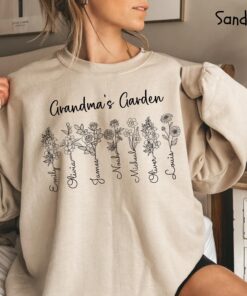 custom birth flower sweatshirt for grandma with nana design unique grandma garden shirt personalized gift idea utajc