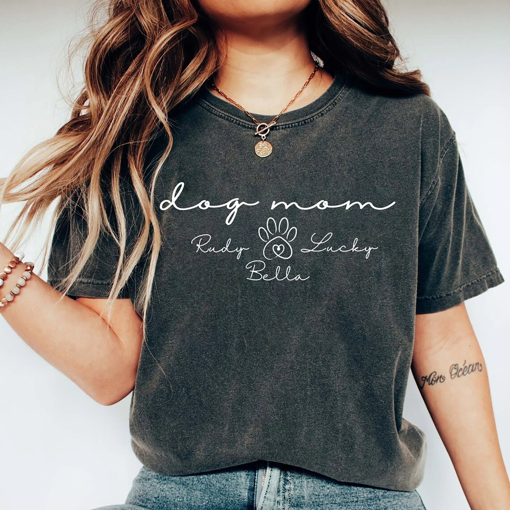 custom dog mom shirt and sweatshirt cute dog mom tee for women ideal gift for dog moms l8jmc