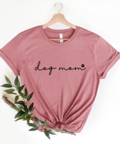 custom dog mom sweatshirt and t shirt for women cute dog mom shirts and gifts for dog lovers ggcdy