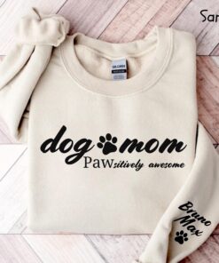 custom dog mom sweatshirt personalized dog mom shirt womens dog mom apparel unique gifts for dog lovers f7vyn