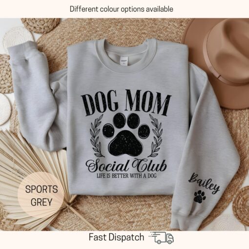 custom dog mom sweatshirt with personalized dog name funny dog mama crewneck gift for dog owners and pet lovers awf1g
