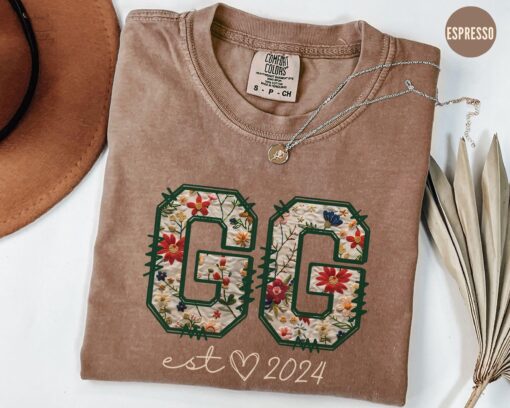 custom floral grandma shirt established 2024 best grandma ever tee for mothers day and christmas gifts e2jae