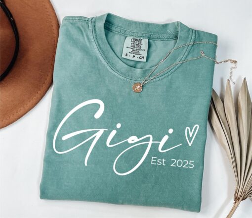 custom gigi est year shirt for grandma mothers day gift new nana granny mimi nonny personalized announcement shirt zhpl3