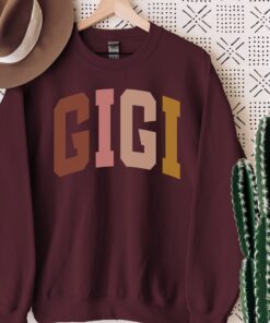 custom gigi sweatshirt for grandma pregnancy announcement best gigi shirt unique mothers day gift personalized gigi sweater cogdu