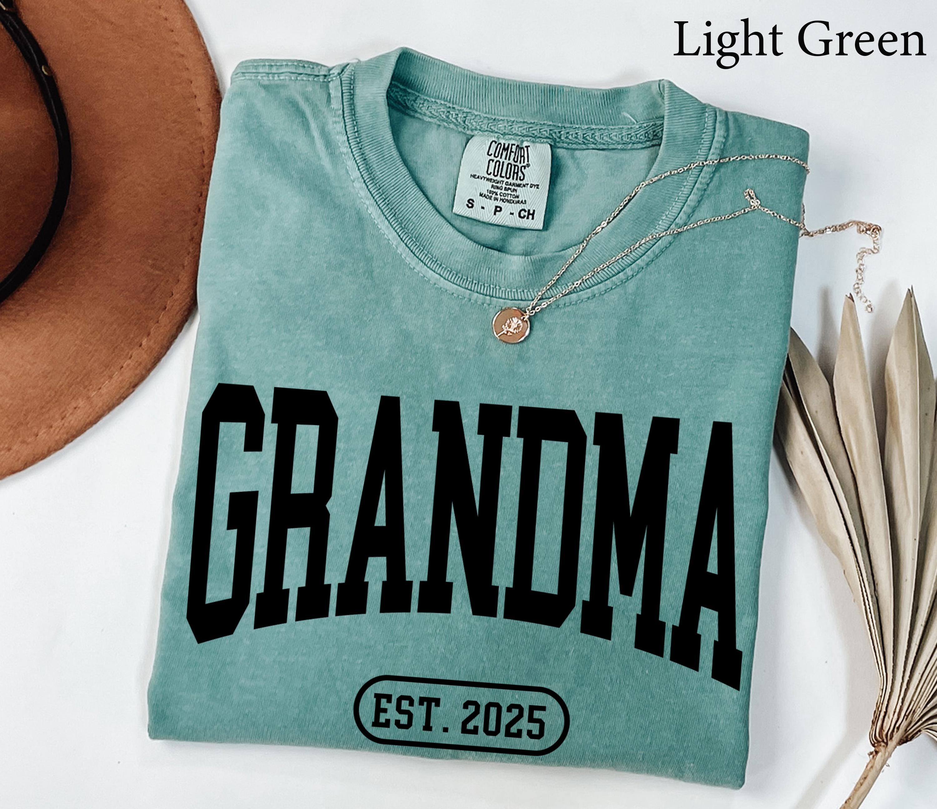 custom grandma est shirt for mothers day birthday gift cute nana shirt personalized grandma gifts christmas t shirt fdr1h scaled