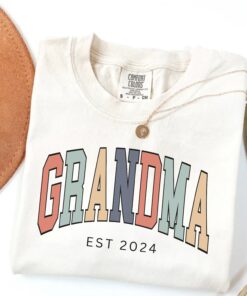 custom grandma est shirt for mothers day gigi mimi granny new nana gifts comfort colors t shirt mrumf