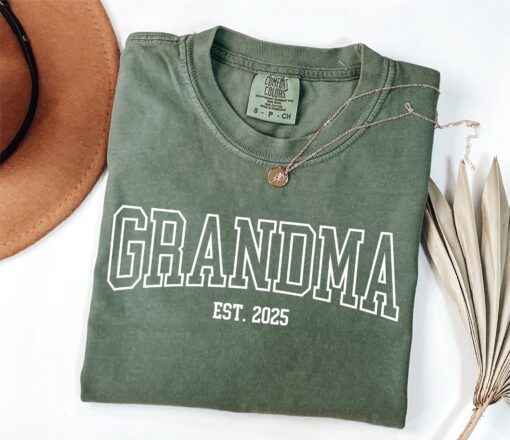 custom grandma est year shirt for mothers day christmas gift unique gigi mimi nonna granny t shirt