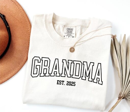 custom grandma est year shirt for mothers day christmas gift unique gigi mimi nonna granny t shirt