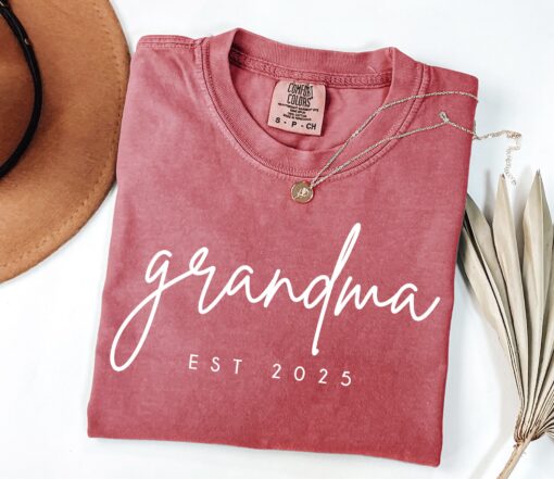 custom grandma est year shirt for mothers day unique new nana gigi mimi granny shirt personalized grandma gifts mrjds