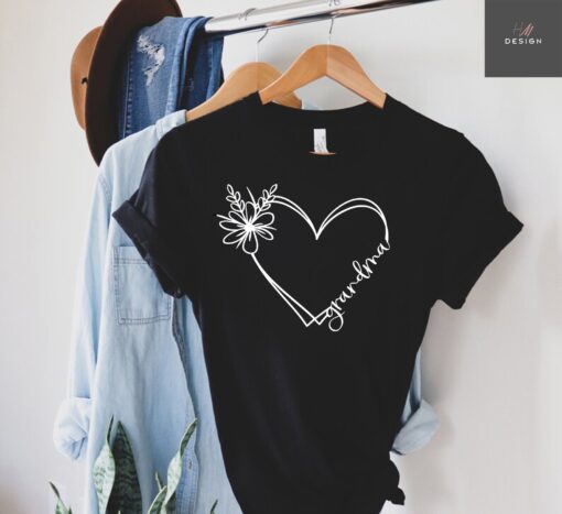 custom grandma heart shirt funny grandma tee best grandma ever gift for mothers day and birthday celebrations zz7og