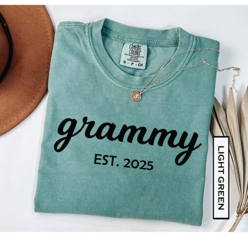custom grandma shirt personalized nana established t shirt best grandma ever mothers day gift new grandmother tee auzff scaled