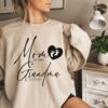 custom grandma sweatshirt for new grandmothers pregnancy announcement tee mothers day gift for grandmother to be mcsmo