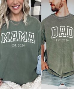 custom mama and dad shirt personalized pregnancy announcement t shirt matching new mommy and daddy tees t8ar7